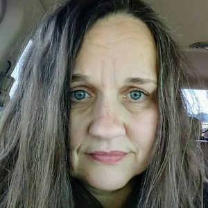 Meet your Posher, Janet